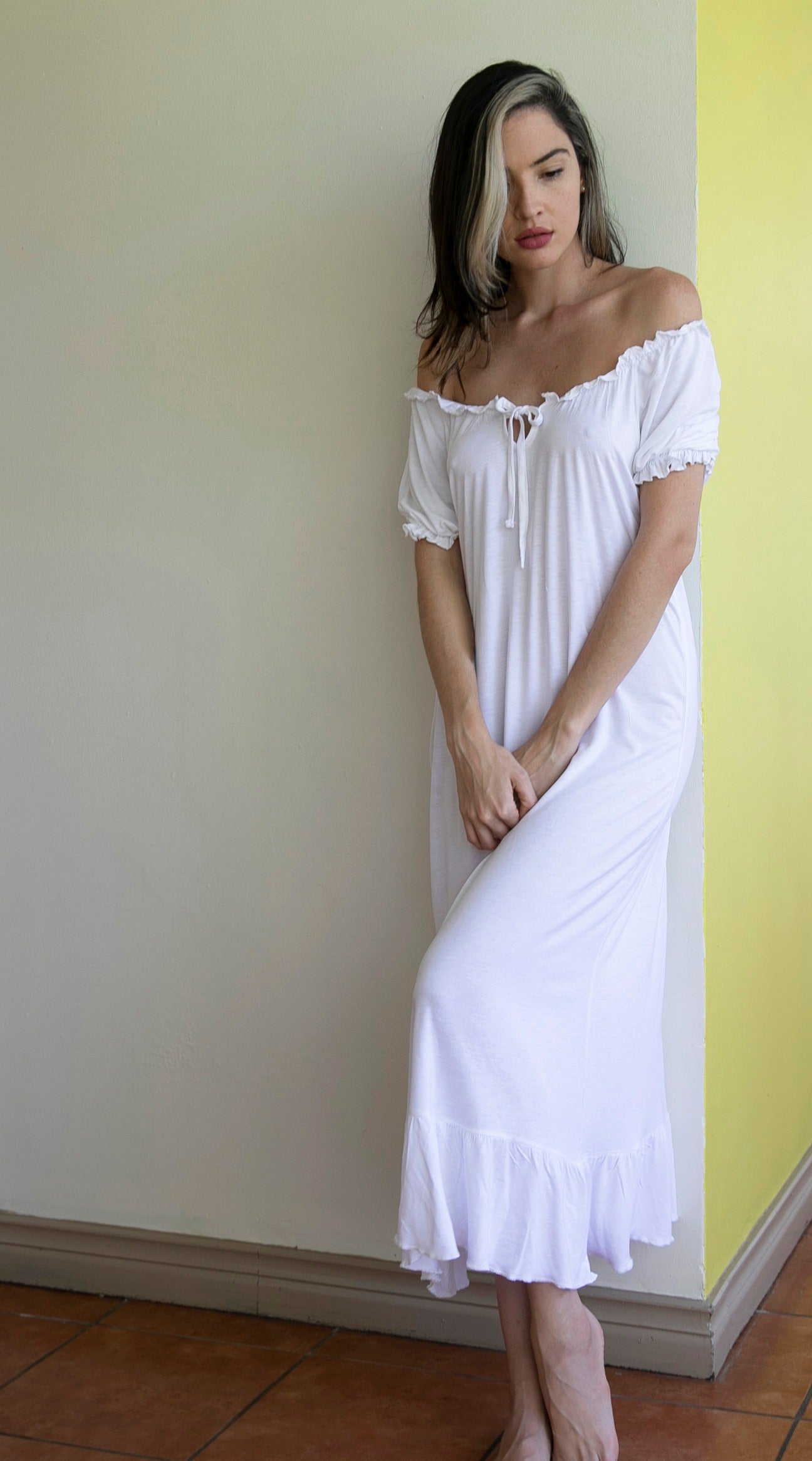 Bata Larga WHITE