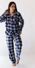 Pijama de Franela Unisex Cuadros Azul Oscuro. Christmas PJ's.