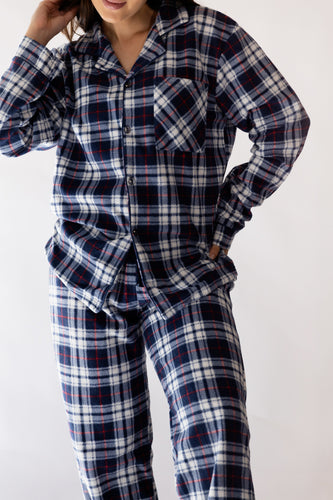Pijama de Franela Unisex Cuadros Azul Oscuro. Christmas PJ's.