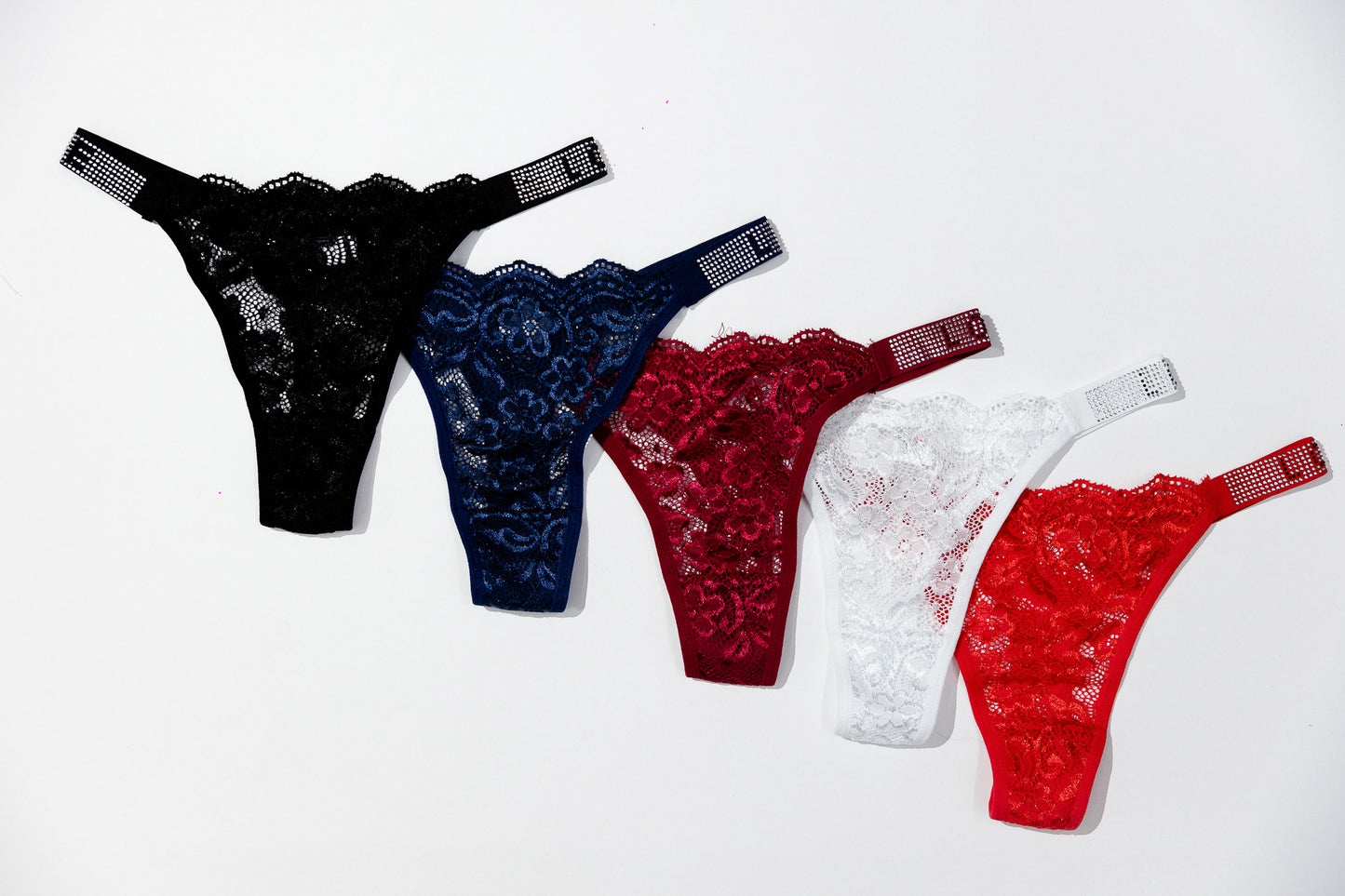 Tanga Encaje con Cristales