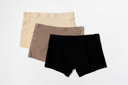 Bloomer short Corto con Encaje